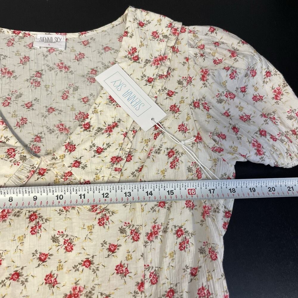 NWT Sienna Sky Floral Puff Sleeve Cropped Peplum Top Cottagecore Coquette Size L - Picture 9 of 10